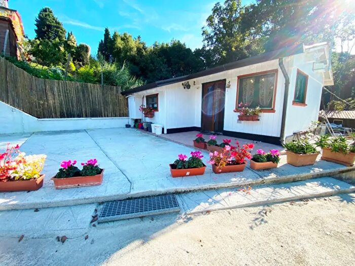 Casa bilocale in affitto in Via Sarzanello, Sarzana