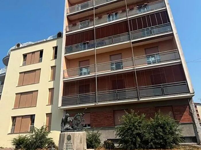 Appartamento trilocale in vendita in Via Ginibissa, Abbiategrasso