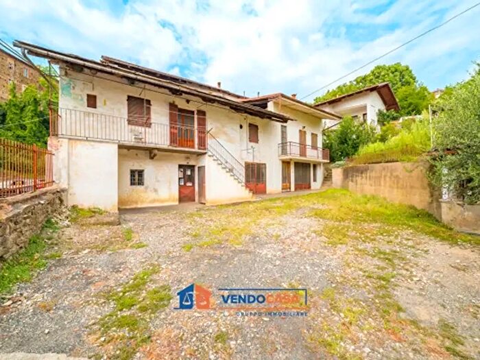 Casa con 5 locali in vendita in Salita Porporato, Piasco