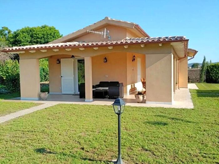 Casa trilocale in affitto in Ara Vecchia No Number, Montalto di Castro