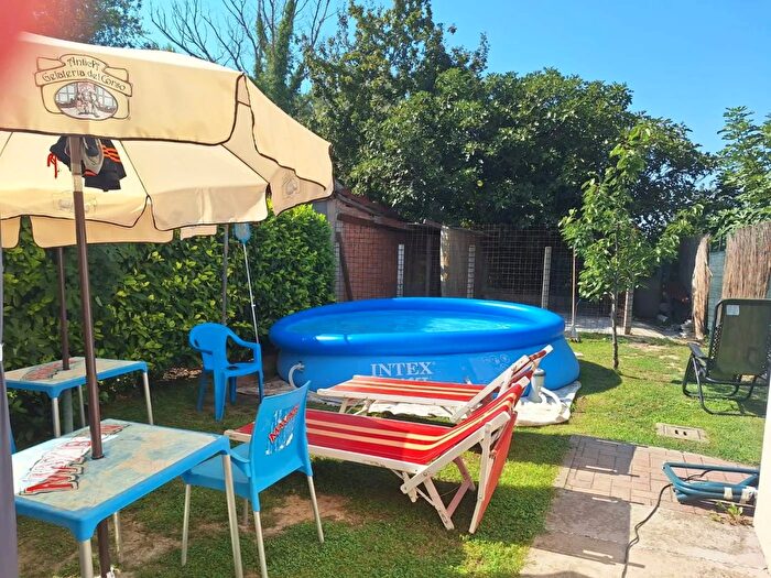 Appartamento con 6 locali in vendita in Via Sauro Babini Ravenna, Ravenna