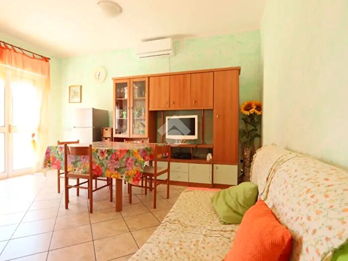 Appartamento trilocale in vendita in Via Gorizia, Alba Adriatica