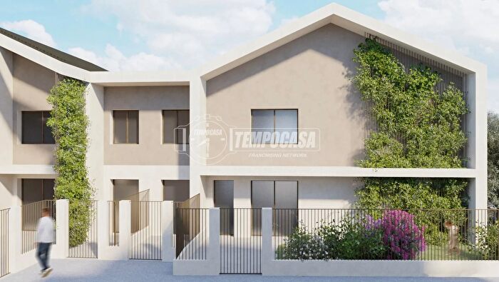 Appartamento trilocale in vendita in Viale Risorgimento, Codogno