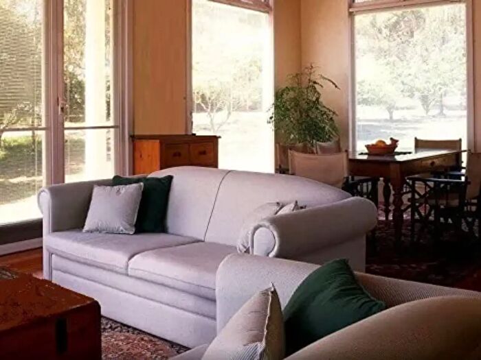 Appartamento con 5 locali in vendita in Via Legnano, Modena