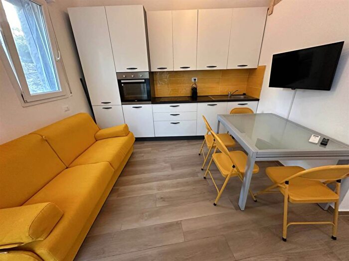 Appartamento bilocale in affitto in Pzza Aonzo, Spotorno