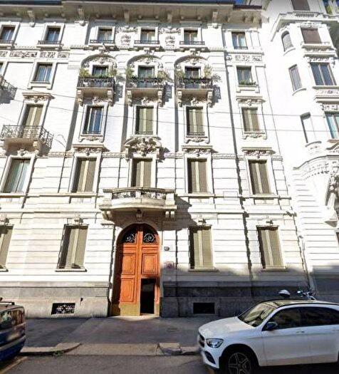 Appartamento con 6 locali in affitto in Via Lorenzo Mascheroni, Pagano, Milano