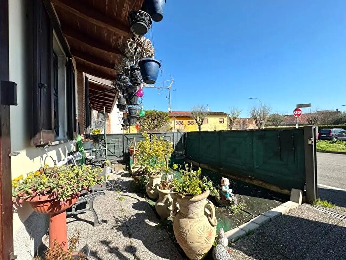 Casa trilocale in vendita in Via Santo Stefano, Misano Di Gera DAdda
