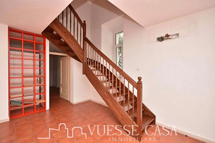 Appartamento con 6 locali in vendita in Via Cavour Nuoro, Nuoro