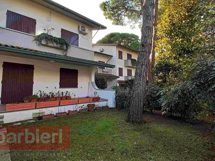 Casa con 5 locali in affitto in Viale Carducci, Cervia
