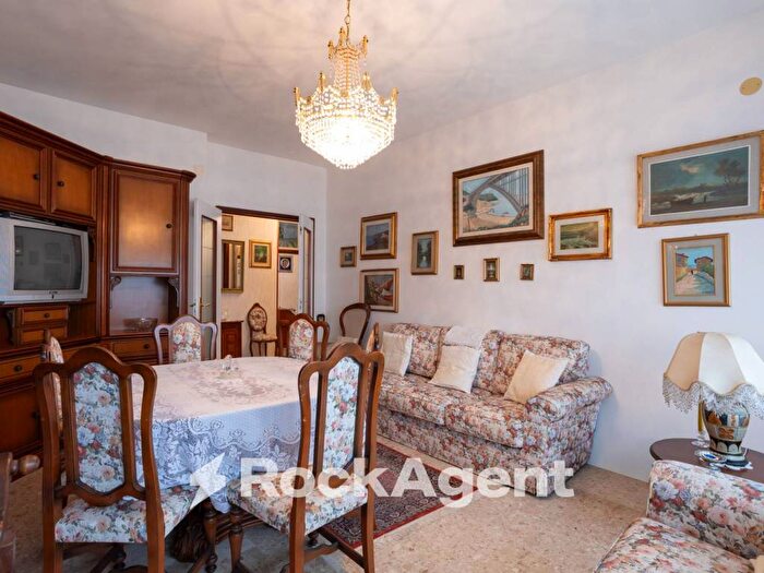 Appartamento trilocale in affitto in Via Marco Mastacchi, Corea, Livorno