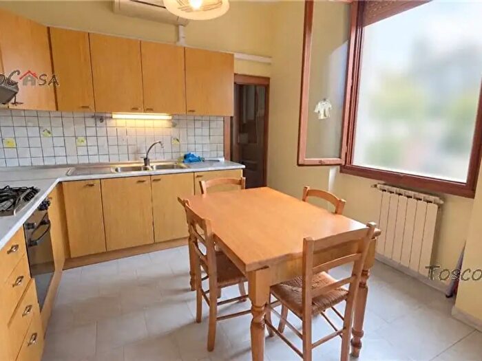 Appartamento con 6 locali in vendita in Fucecchio