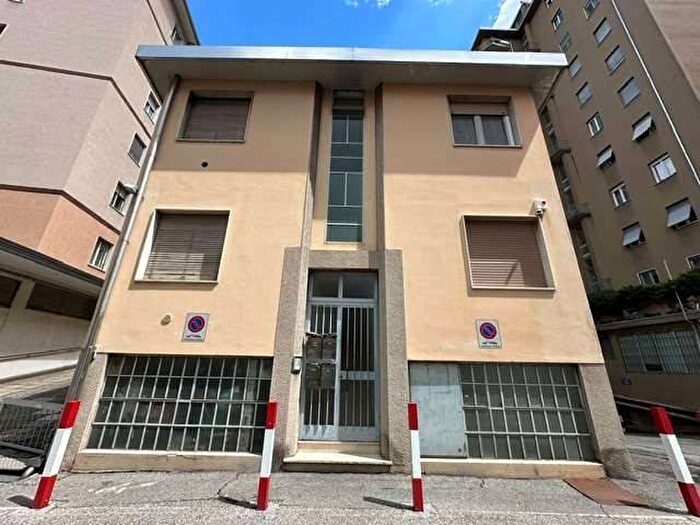 Appartamento bilocale in affitto in via anzani, Borghi, Como