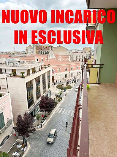 Appartamento con 8 locali in vendita in Corato