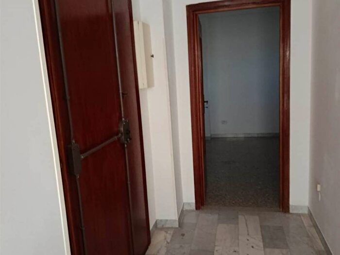 Appartamento bilocale in affitto in Crispiano