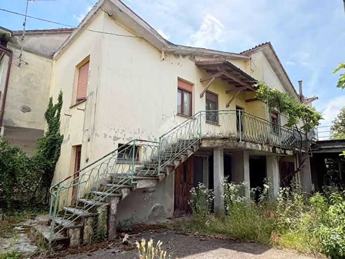 Casa trilocale in vendita in Via Mazzini, Castiglione D'Adda