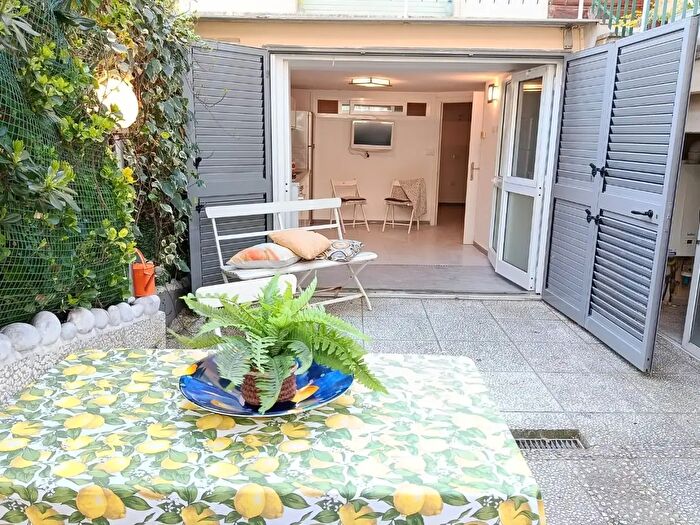 Appartamento bilocale in vendita in Rosignano Marittimo