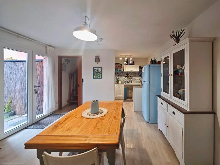 Appartamento con 6 locali in vendita in Via della Pace, Castelnuovo Magra