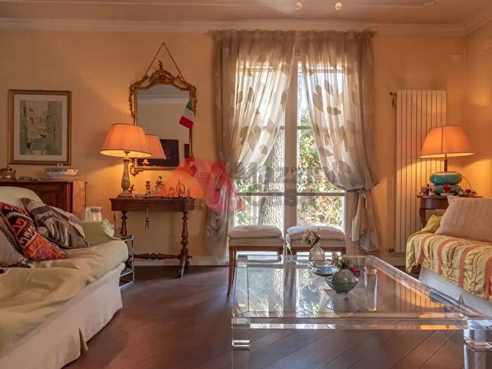 Casa quadrilocale in vendita in Via Cesare Battisti, Ravenna