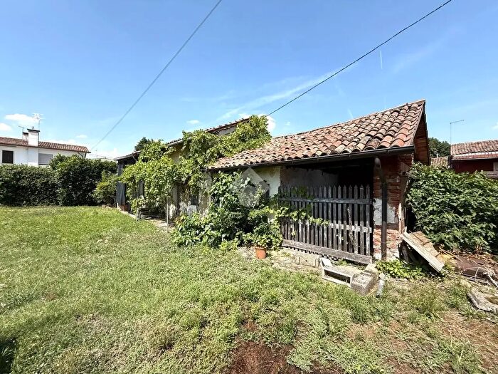 Casa quadrilocale in vendita in Galliera Veneta