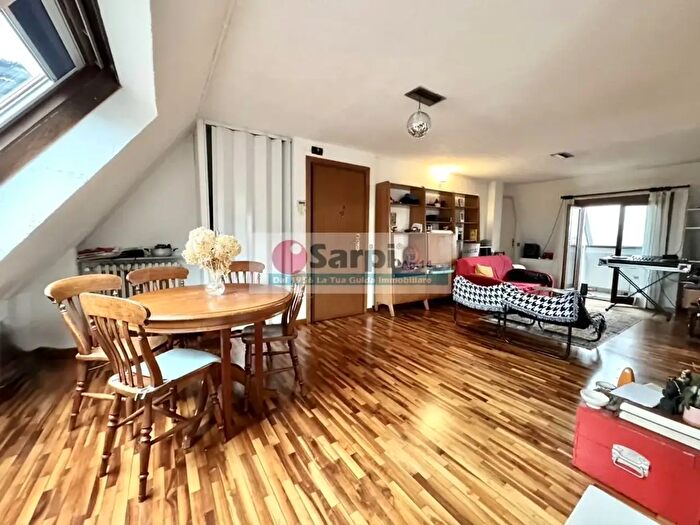 Appartamento bilocale in affitto in Via Emilio Morosini, Milano