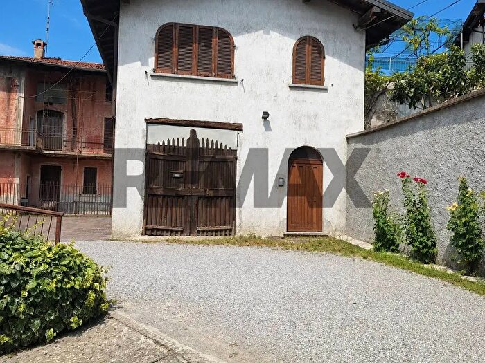 Casa con 5 locali in vendita in Via Pospagliaro, Bosisio Parini