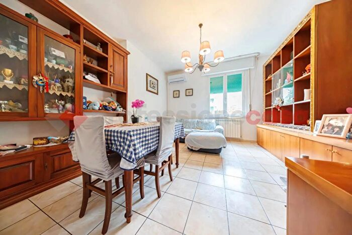 Appartamento quadrilocale in vendita in Livorno