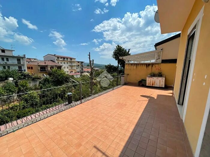 Appartamento quadrilocale in vendita in Via Giuseppe Mazzini, Castrovillari