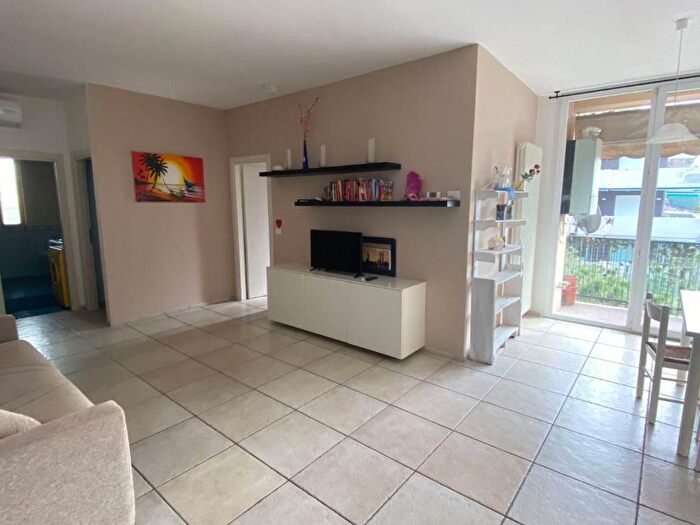 Appartamento trilocale in affitto in Viale Maria Ceccarini, Centro, Riccione