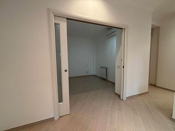 Appartamento bilocale in affitto in Via Città della Pieve, Fleming, Roma