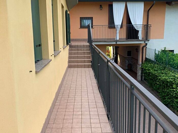 Casa trilocale in affitto in Laghetto, Vicenza