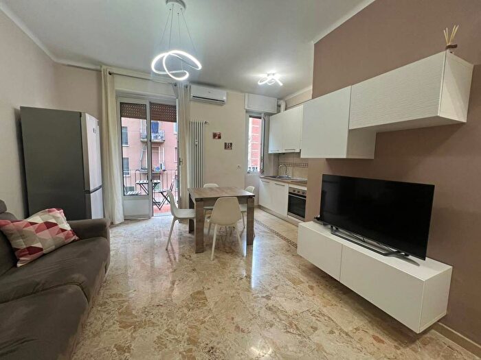 Appartamento bilocale in affitto in Viale Giovanni Suzzani, Prato Centenaro, Milano