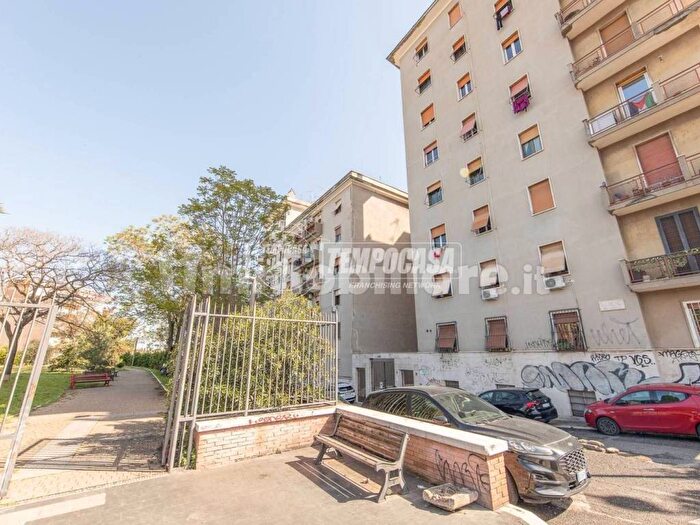 Appartamento trilocale in vendita in Via BARTOLOMEO COLLEONI, Casal Bertone, Roma
