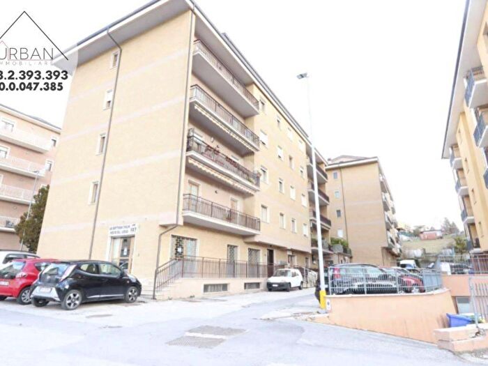 Appartamento con 5 locali in affitto in Largo Antonio dagostino, Santa Barbara San Sisto, LAquila