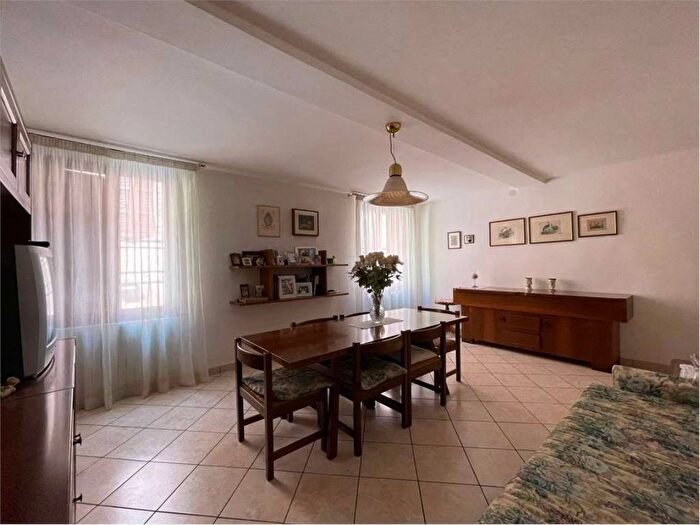 Appartamento quadrilocale in affitto in Centro Storico, Carpi