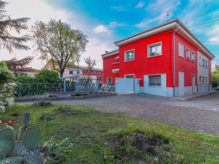 Casa con 6 locali in vendita in Via Castagnolo B, San Giovanni In Persiceto