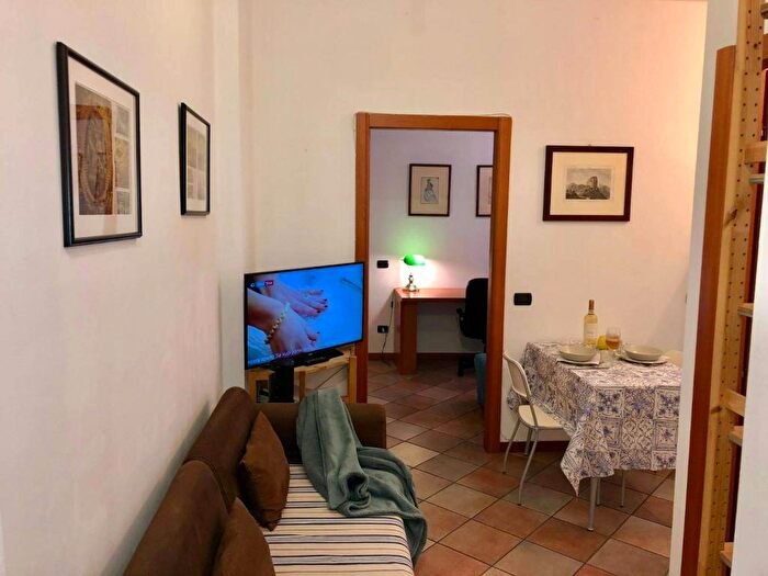 Casa monolocale in affitto in Via Salasco, Bocconi, Milano