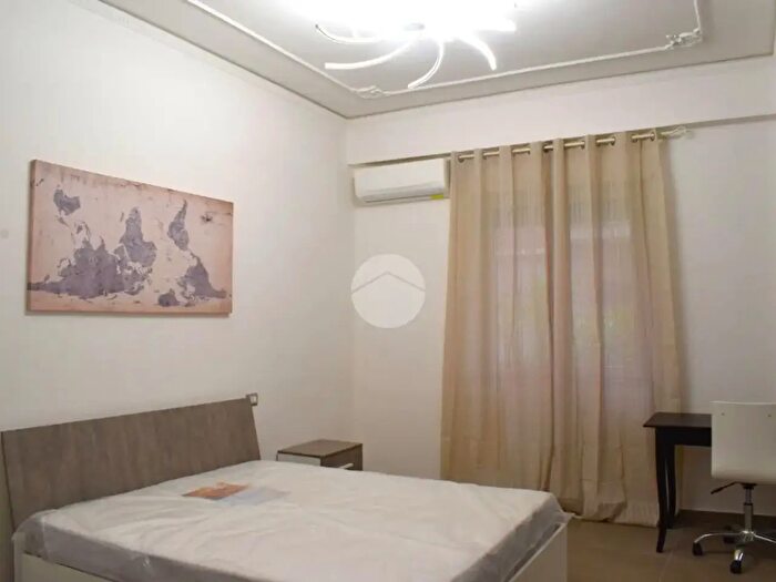 Appartamento monolocale in affitto in Via G Garibaldi, Messina