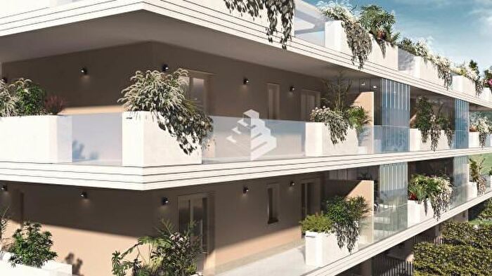 Appartamento trilocale in vendita in Via Alessandro Santini, Roma