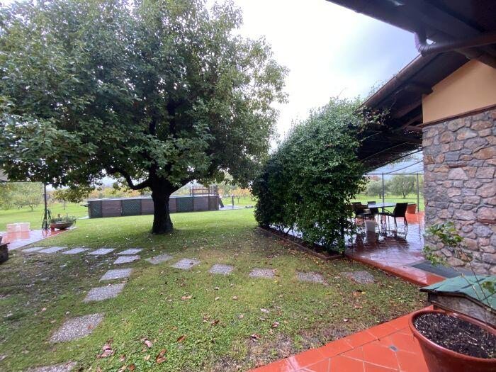 Casa monolocale in vendita in Sarzana