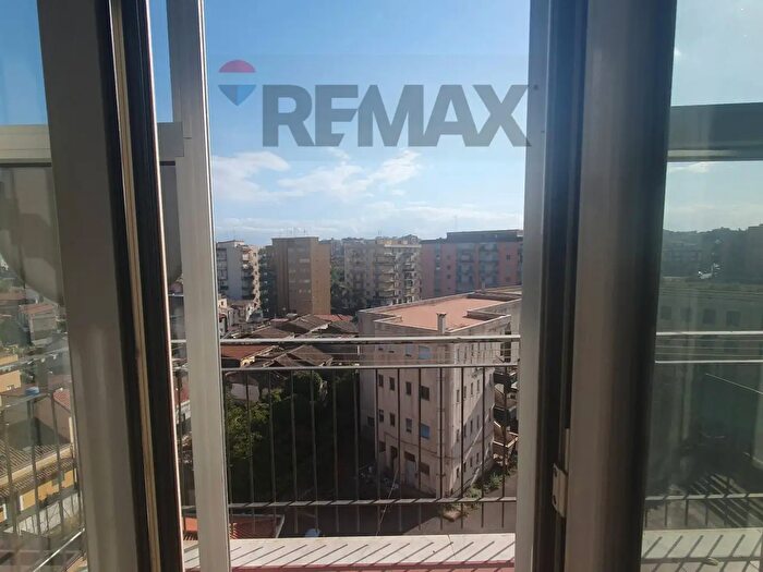 Appartamento con 6 locali in vendita in Via Susanna, Catania