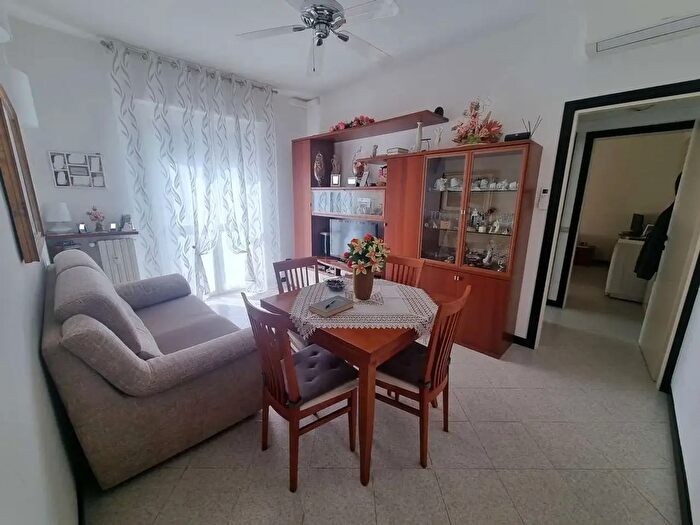 Appartamento bilocale in vendita in Via San Carlo, Senago