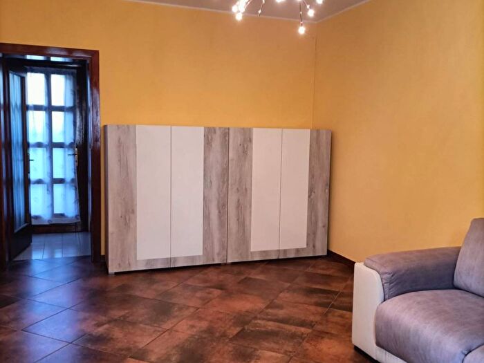 Appartamento trilocale in affitto in Via Roma, Centro, Due Carrare
