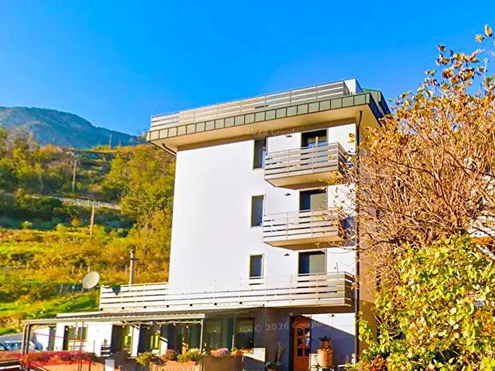 Appartamento quadrilocale in vendita in Località Panorama, Chatillon