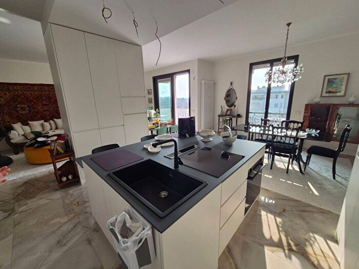 Appartamento trilocale in affitto in Buon Pastore Parco Amendola, Modena