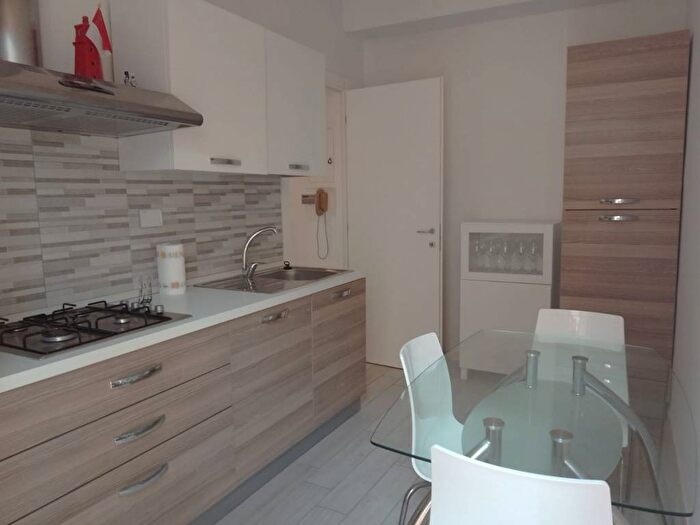 Appartamento quadrilocale in affitto in Via Privata Bogliolo, Centro, Alassio