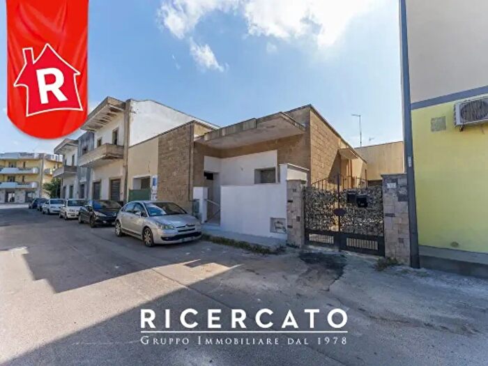 Casa trilocale in vendita in Via Goffredo Mameli, Lizzanello