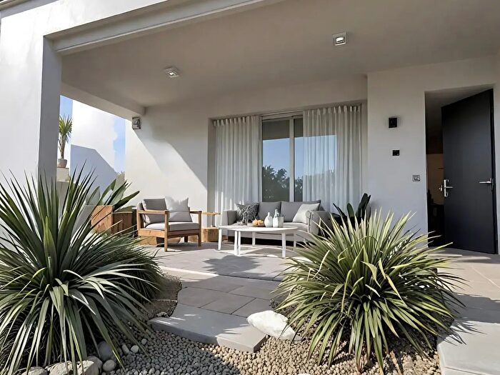 Appartamento con 5 locali in vendita in Via Stradone del Bosco, Montebelluna