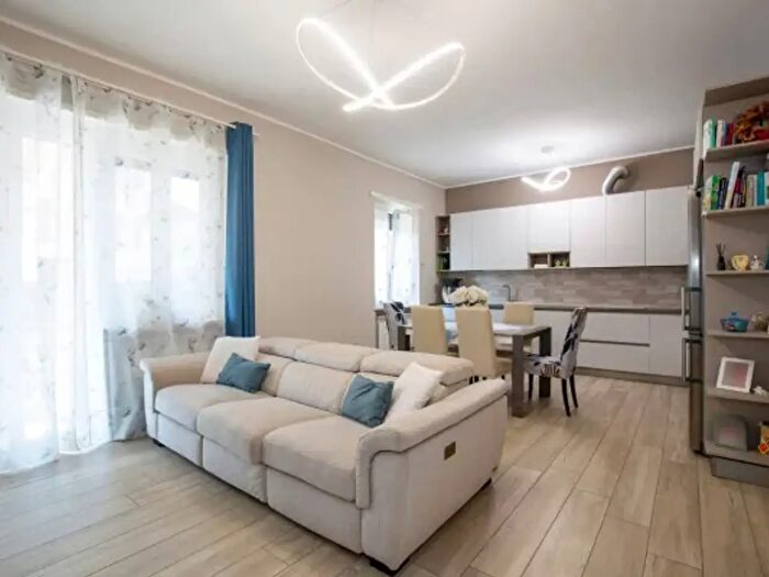 Appartamento con 5 locali in vendita in Via Avigliana, Almese