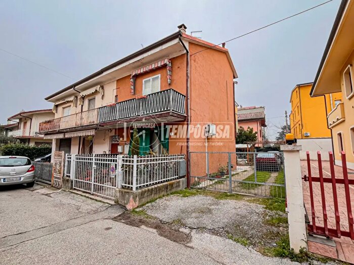 Appartamento quadrilocale in vendita in Via Giuseppe Verdi, Santarcangelo Di Romagna