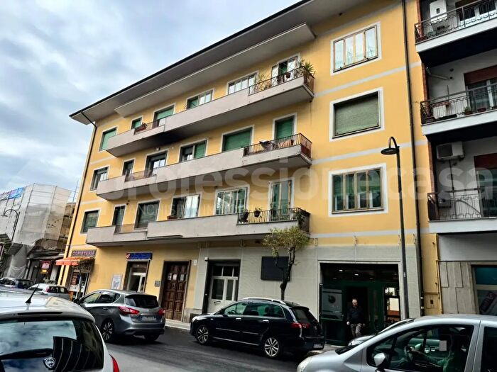 Appartamento con 6 locali in vendita in Via XXIV Maggio, Isernia